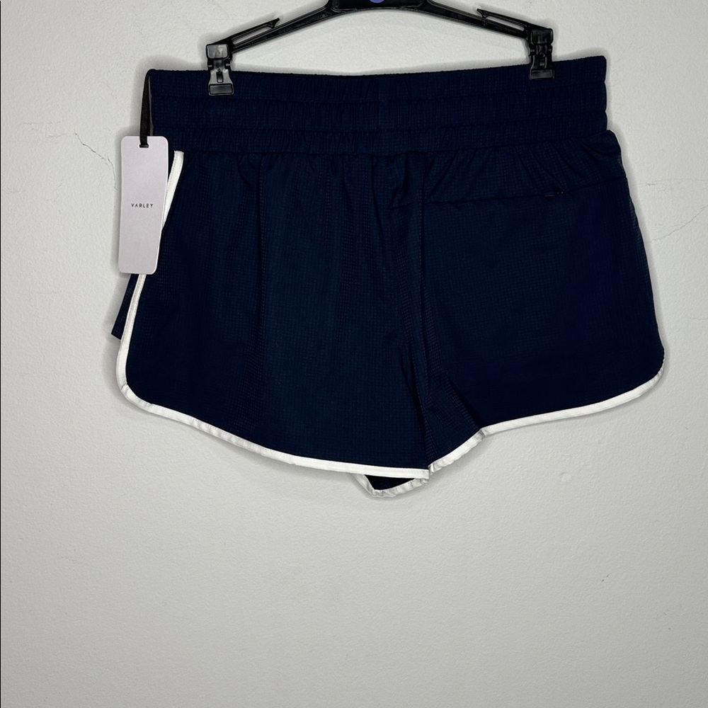 Varley Arlington Running Short 2" Navy Blue Nights NWT - Picture 9 of 9